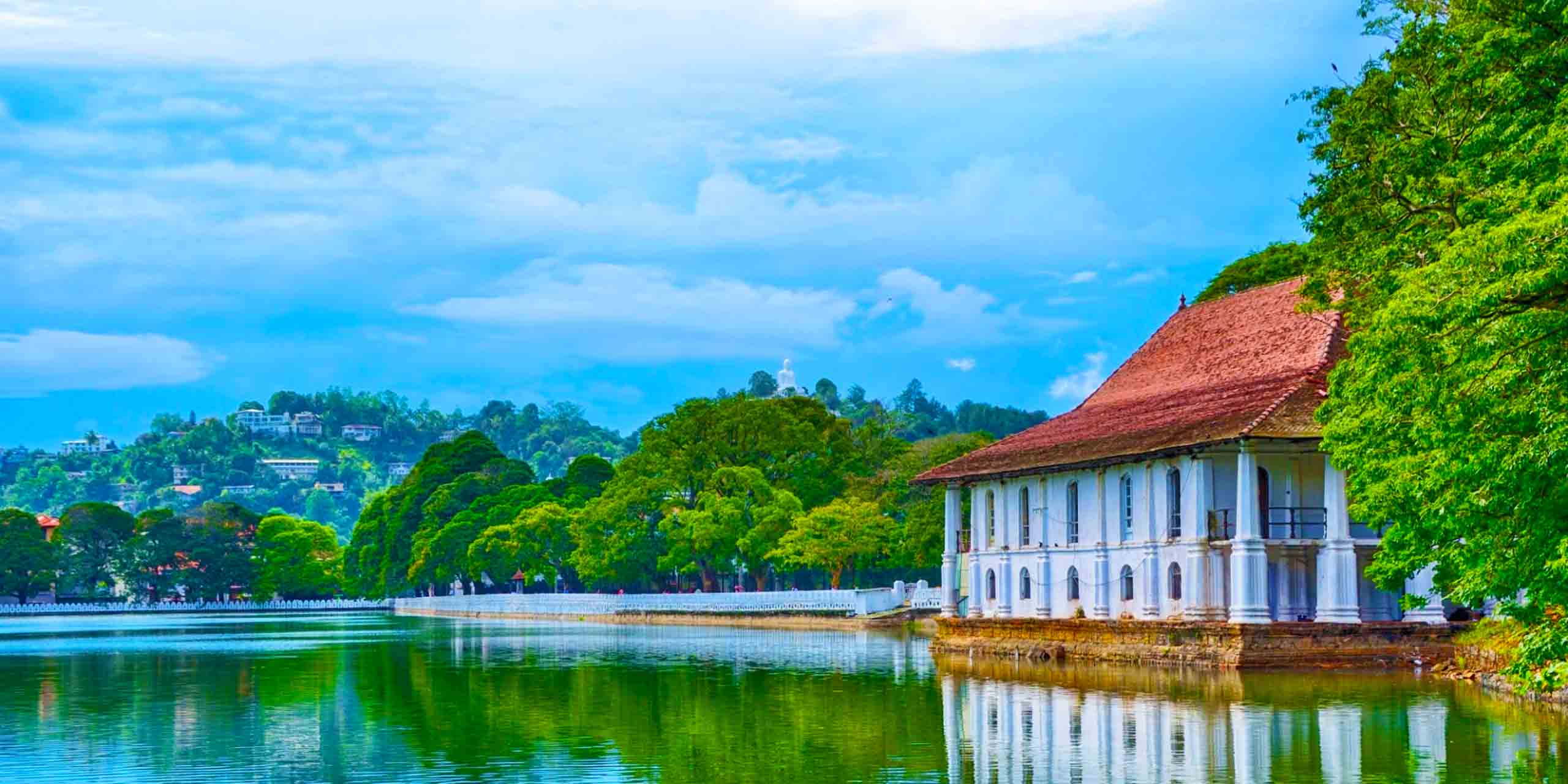 Srilanka_Kandy-Lake